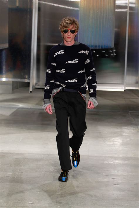 prada vetement homme
